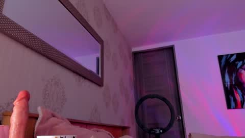 Snapshot of omstudio1994 chatting on 4, 12, 2024 Martina Ricci online show from 4, 12, 2024