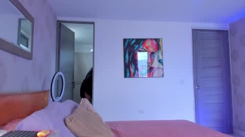 Snapshot of omstudio1994 chatting on 7, 1, 2025 Martina Ricci online show from 7, 1, 2025