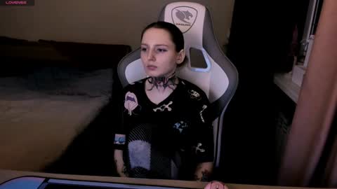 Snapshot of on_yxxx chatting on 24, 12, 2024 on_yxxx online show from 24, 12, 2024