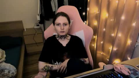 Snapshot of on_yxxx chatting on 12, 9, 2025 on_yxxx online show from 12, 9, 2025