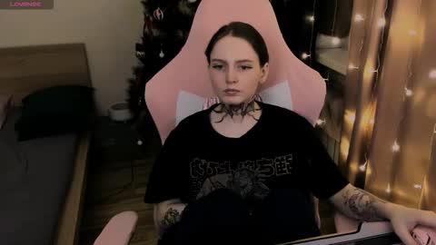 on_yxxx online show from 20, 12, 2025