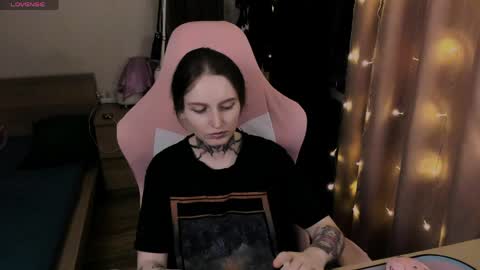 on_yxxx online show from 2, 4, 2026