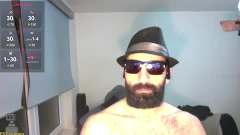 Snapshot of ona_nisme chatting on 16, 12, 2024 ona nisme online show from 16, 12, 2024
