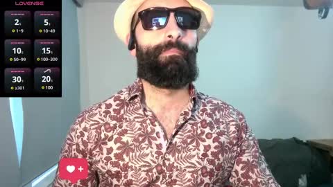 Snapshot of ona_nisme chatting on 19, 2, 2025 ona nisme online show from 19, 2, 2025