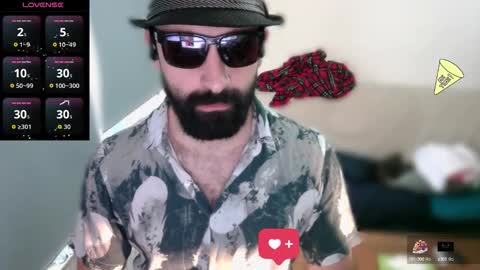 Snapshot of ona_nisme chatting on 5, 10, 2025 ona nisme online show from 5, 10, 2025