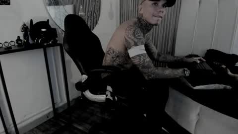 Snapshot of onceagain97_ chatting on 13, 5, 2026 ... online show from 13, 5, 2026