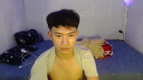 Wyn Will serve you and be your slave online show from 20, 11, 2025