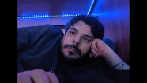 onecrew1 online show from 22, 10, 2025