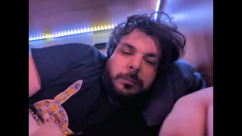 onecrew1 online show from 4, 4, 2026