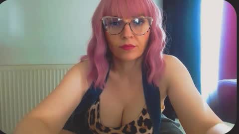 Snapshot of onemoreblonde chatting on 20, 4, 2026 Nicol online show from 20, 4, 2026