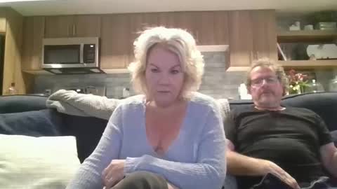 couple mature milf bigboobs curvy mommydaddy online show from 21, 12, 2024