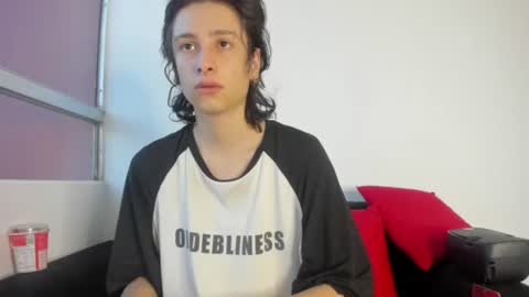 onion_knight420 online show from 16, 6, 2026