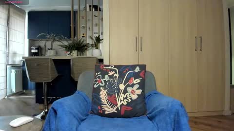 Alex S online show from 19, 9, 2025