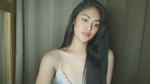 onlyjulia25 online show from 4, 12, 2024