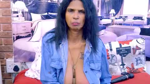 Snapshot of onlysexyva chatting on 7, 7, 2026 onlysexyva online show from 7, 7, 2026