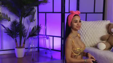 Xandra online show from 3, 2, 2026