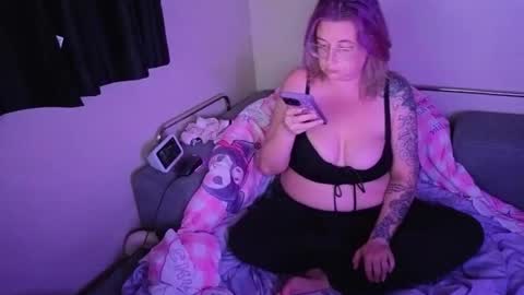 MISS ONYX online show from 1, 6, 2026