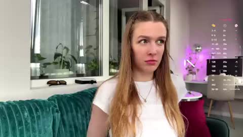 Snapshot of oopssocute chatting on 9, 6, 2026 oopssocute online show from 9, 6, 2026