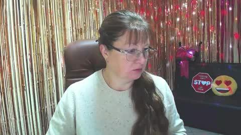 Vanessa online show from 6, 10, 2025