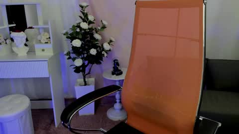 Snapshot of opalnova23 chatting on 7, 5, 2026 Nova online show from 7, 5, 2026