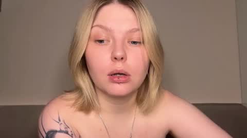 Ophelia online show from 2, 2, 2026