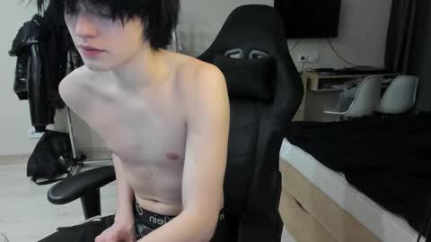 Snapshot of opiunarium chatting on 16, 2, 2026 Bella and John online show from 16, 2, 2026