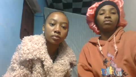 Snapshot of orianie064 chatting on 27, 6, 2026 orianie064 online show from 27, 6, 2026