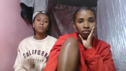 Snapshot of orianie064 chatting on 24, 7, 2026 orianie064 online show from 24, 7, 2026