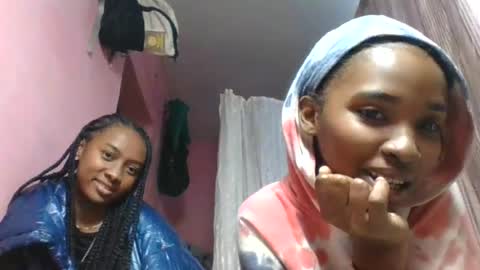 Snapshot of orianie064 chatting on 30, 7, 2026 orianie064 online show from 30, 7, 2026