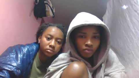 Snapshot of orianie064 chatting on 3, 8, 2026 orianie064 online show from 3, 8, 2026