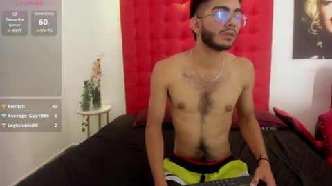 Snapshot of orion_perla chatting on 25, 1, 2025 orion y perla online show from 25, 1, 2025