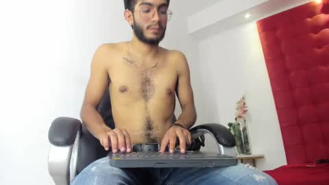 Snapshot of orion_perla chatting on 13, 2, 2025 orion y perla online show from 13, 2, 2025