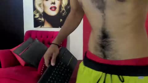 Snapshot of orion_perla chatting on 16, 2, 2025 orion y perla online show from 16, 2, 2025