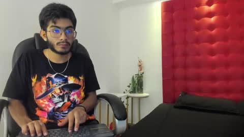 Snapshot of orion_perla chatting on 18, 2, 2025 orion y perla online show from 18, 2, 2025