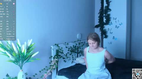 Snapshot of orivienne chatting on 26, 4, 2026 Dolores online show from 26, 4, 2026