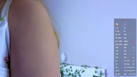 Snapshot of orivienne chatting on 11, 6, 2026 Dolores online show from 11, 6, 2026