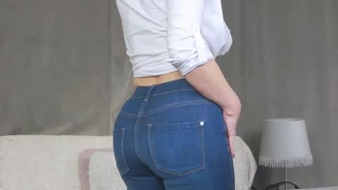 Snapshot of ortensialady76444316 chatting on 11, 2, 2025 Ortensialady online show from 11, 2, 2025