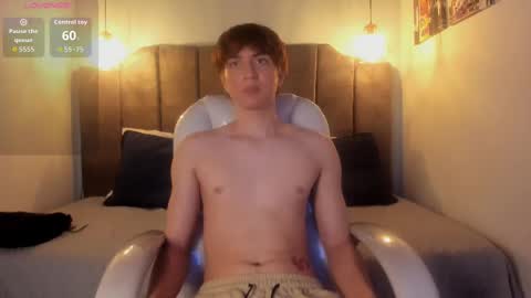 Snapshot of oscar_fox_ chatting on 1, 10, 2025 Oscar online show from 1, 10, 2025