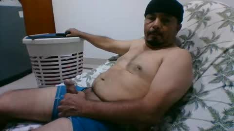 oscarjhe3512 online show from 30, 4, 2026