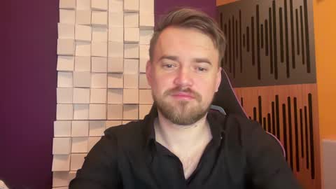 Snapshot of oscarsavage chatting on 30, 1, 2025 Oscar Steel Savage online show from 30, 1, 2025