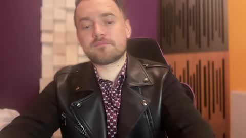 Snapshot of oscarsavage chatting on 31, 1, 2025 Oscar Steel Savage online show from 31, 1, 2025