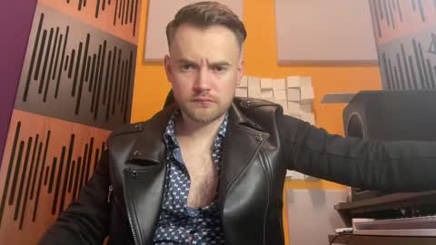 Snapshot of oscarsavage chatting on 6, 2, 2025 Oscar Steel Savage online show from 6, 2, 2025