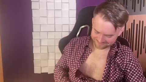 Snapshot of oscarsavage chatting on 7, 2, 2025 Oscar Steel Savage online show from 7, 2, 2025
