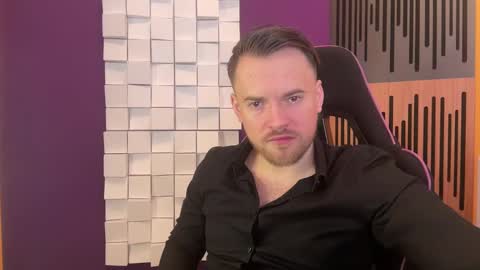 Snapshot of oscarsavage chatting on 12, 2, 2025 Oscar Steel Savage online show from 12, 2, 2025