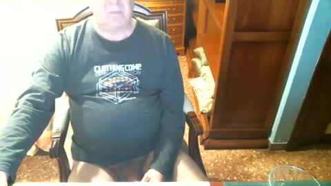 Snapshot of oscarw chatting on 2, 4, 2026 Oscar online show from 2, 4, 2026