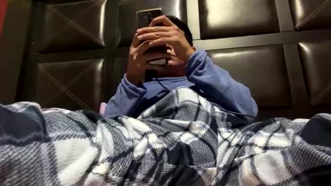 osiris9999999 online show from 19, 12, 2025