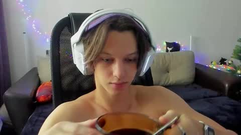 Ostin online show from 1, 12, 2025