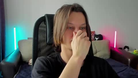 Ostin online show from 6, 4, 2026