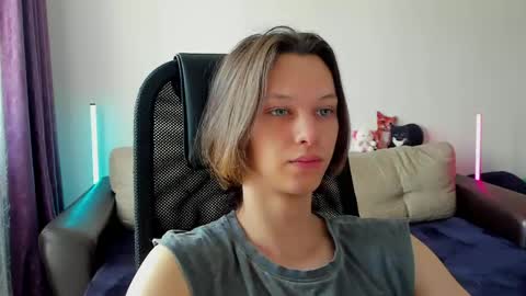 Snapshot of ostin_meoww chatting on 29, 4, 2026 Ostin online show from 29, 4, 2026