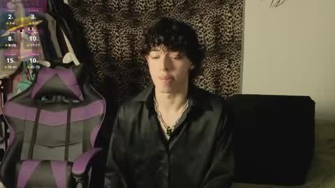 Snapshot of otter_star chatting on 26, 5, 2026 Princces Albert online show from 26, 5, 2026